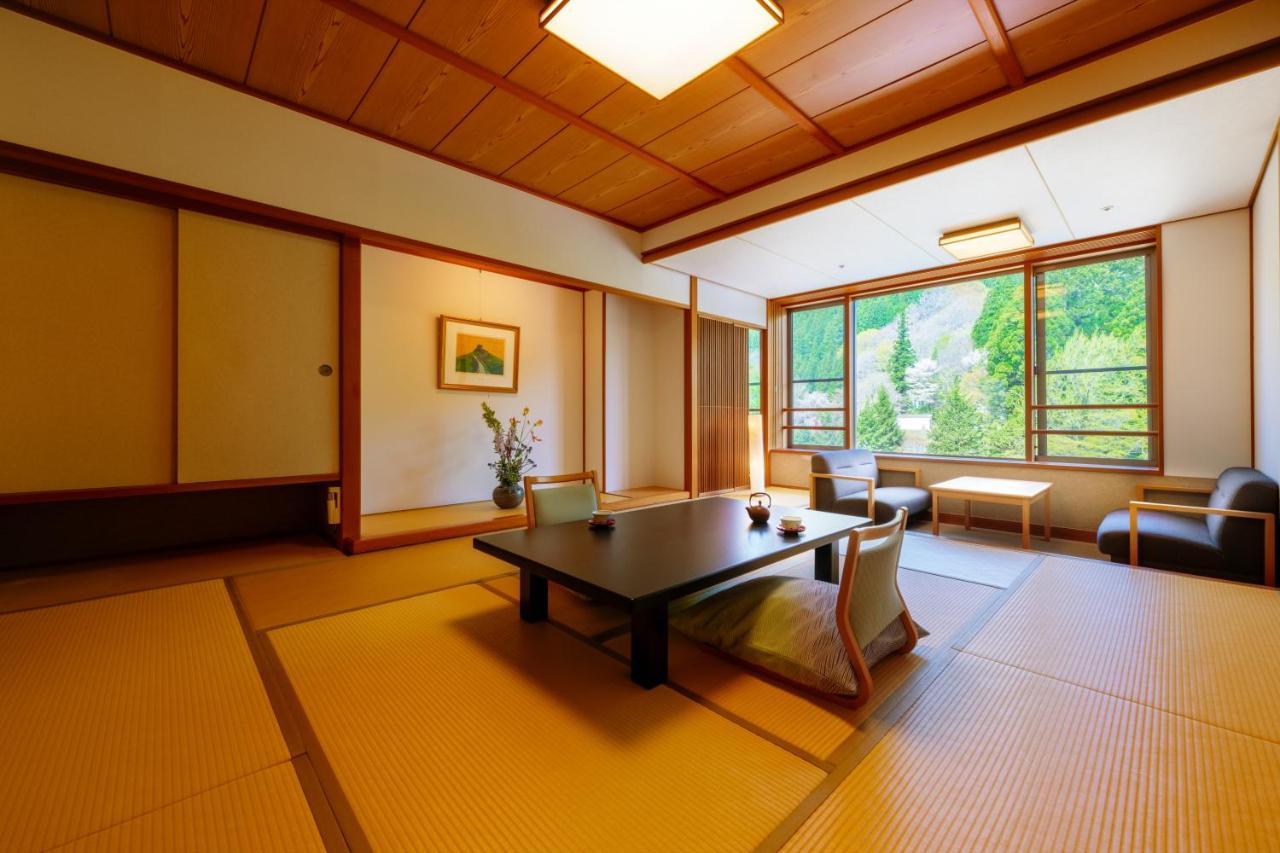 Oushuku Onsen Choeikan Shizukuishi Exterior foto